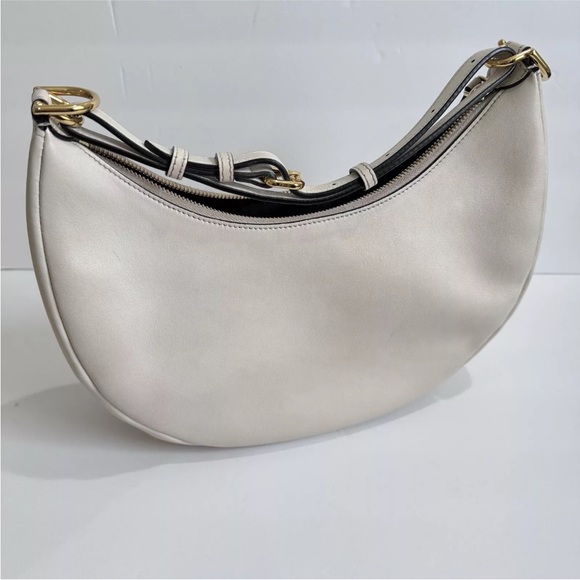 Fendi Fendigraphy Small White Leather Hobo Shoulder Bag Gold Hardware Full Set - Picture 13 of 16